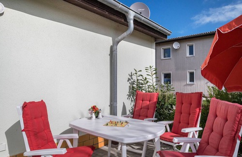 Dierhagen Ost Apartment | Holiday Apartment "Strandnaher Bungalow" with Private Terrace & Wi-Fi