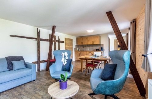 St. Blasien Apartment | Holiday Apartment '7' with Mountain View, Balcony and Wi-Fi