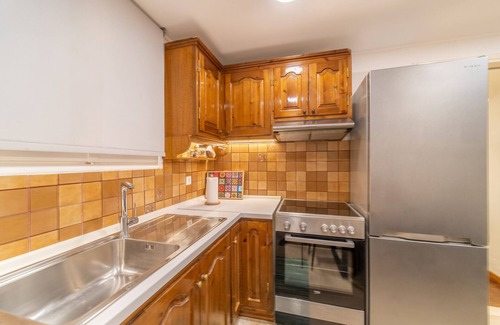 Kanoni Apartment | Holiday Apartment Diamond Suite with Balcony & Wi-Fi