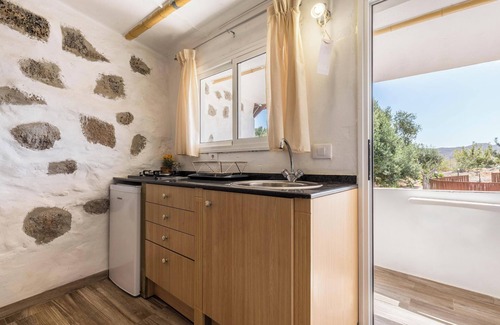 Tuineje Apartment | Holiday Apartment 'Elysium Olival en Casa La Fuentita' with Mountain View, Adults only