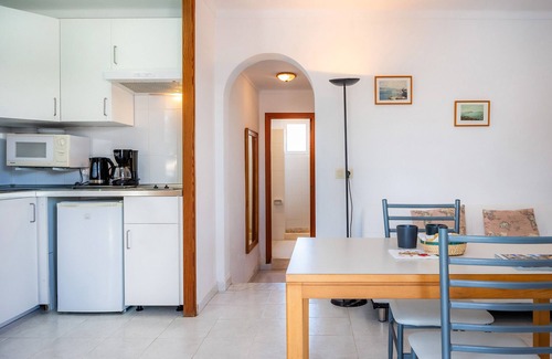 Cala Agulla Apartment | Holiday Apartment "Mhm 3" with Balcony & Wi-Fi