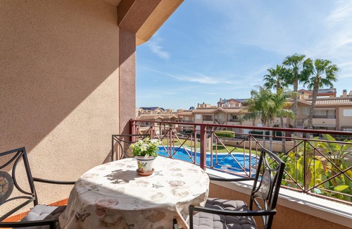 Los Arenales del Sol Apartment | Holiday Apartment with Sea View, Shared Pool & Jacuzzi, Terraces, Garden & Wi-Fi