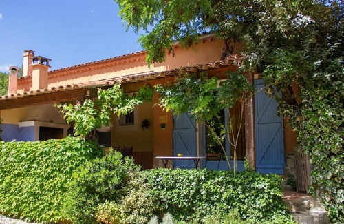Chateauvert Apartment | Holiday apartment Château Vert for 1 - 4 persons with 1 bedroom - Row house