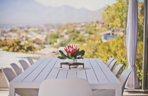 Gordons Bay Central Apartment | Holiday apartment Gordons Bay for 1 - 6 persons with 3 bedrooms - Holiday apartment