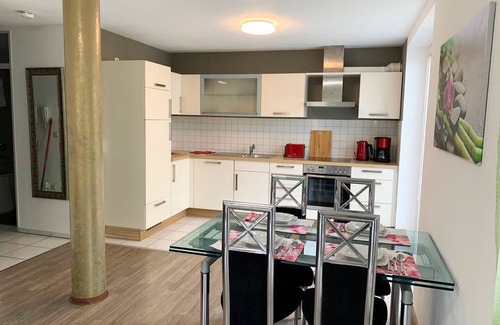 Reutin Apartment | Holiday Apartment 'H N H' with Terrace