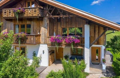 Kruen House | Holiday apartment in Krün with swimming pool