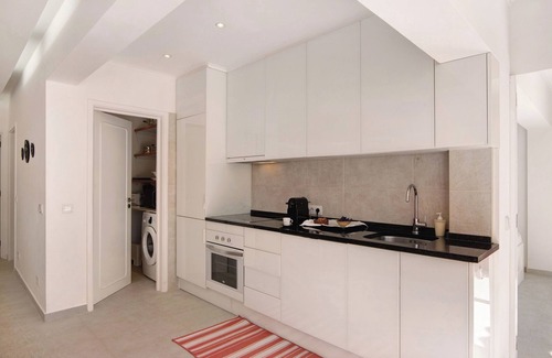 Vale do Lobo Apartment | Holiday Apartment 'Large Apartment in Vale do Lobo' with Private Garden & Wi-Fi