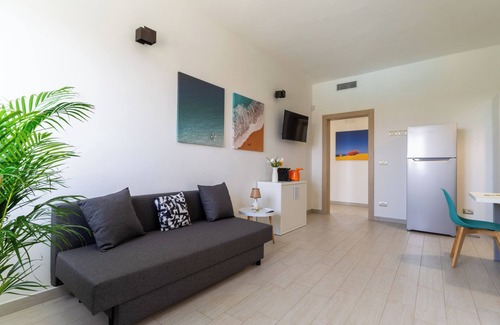 Galatone Apartment | Holiday Apartment 'Le Scuderie 11' with Shared Pool, Shared Garden & Wi-Fi