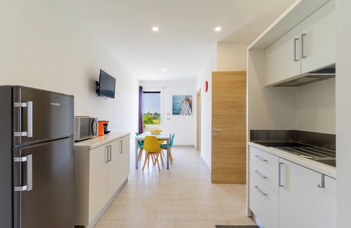 Galatone Apartment | Holiday Apartment "Le Scuderie 5" with Shared Pool, Shared Terrace & Wi-Fi