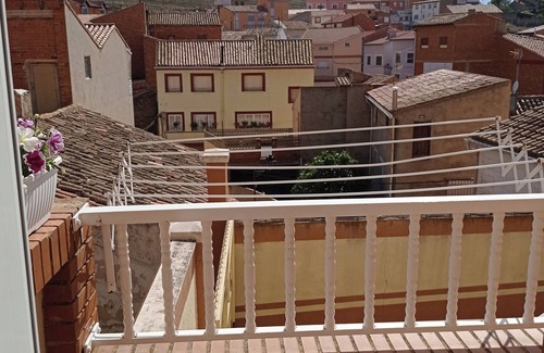 Cella Apartment | Holiday apartment located halfway between DINOPOLIS AND ALBARRACIN