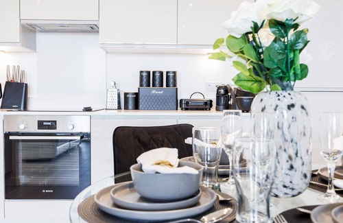 Newham Apartment | Holiday apartment London for 1 - 4 persons with 2 bedrooms - Holiday apartment in one or multi-famil