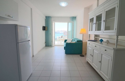 Otranto Apartment | Holiday Apartment "Lucrezia" with Air Conditioning and Panoramic Sea View