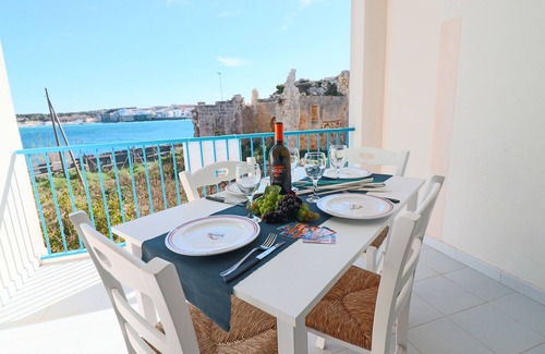 Otranto Apartment | Holiday Apartment "Lucrezia" with Air Conditioning and Panoramic Sea View