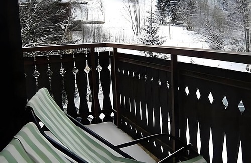 Abondance Apartment | Holiday Apartment "Majestic Richebourg" with Mountain View & Balcony