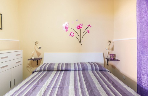 Brucoli Apartment | Holiday Apartment 'Mezza Trinacria' with Garden & Terraces