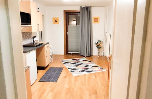 Stall Apartment | Holiday Apartment 'Mizi' with Mountain View, Balcony and Wi-Fi