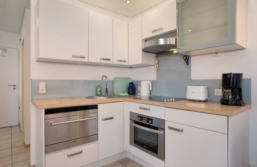 Langenargen Apartment | Holiday Apartment “OG4” in “Heinemann Guest House” Directly on Lake Constance
