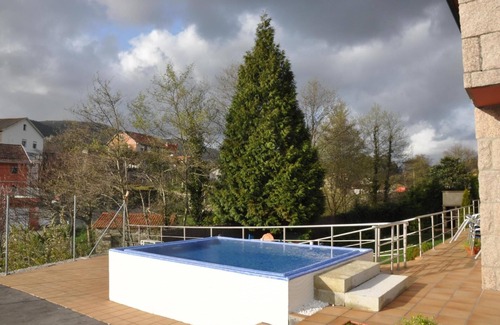 Poio Apartment | Holiday apartment Poio for 2 - 4 persons with 2 bedrooms - Row house