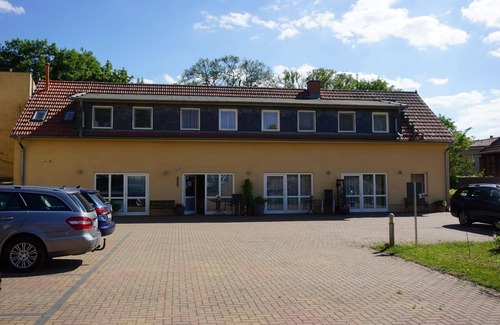 Rheinsberg Apartment | Holiday apartment Rheinsberg for 1 - 6 persons with 3 bedrooms - Twin house
