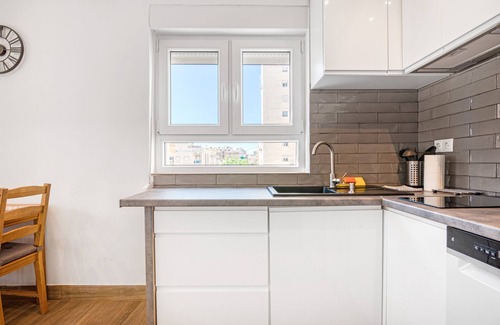 Grau i Platja Apartment | Holiday Apartment "Soleole8" with Shared Terrace, A/C & Wi-Fi