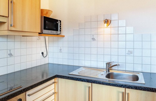 Hippach-Schwendberg Apartment | Holiday Apartment ‘Sonne’ with mountain view, near mountain railroad; sunny quiet position, Wi-Fi
