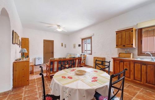 Buenavista del Norte Apartment | Holiday Apartment 'Teresa' with Mountain Views and Wi-Fi