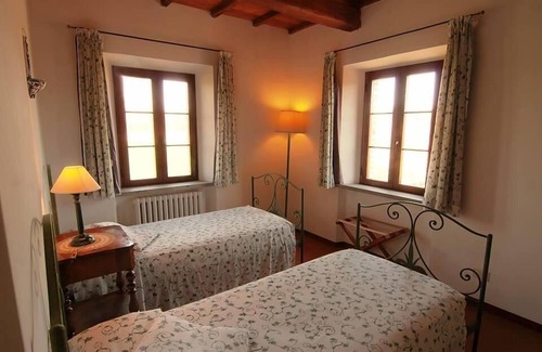 Torgiano Other | Holiday apartment Torgiano for 1 - 6 persons with 3 bedrooms - Farmhouse