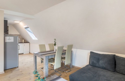 Wiesloch Apartment | Holiday Apartment 'Unique Apartments' in the Centre of Wiesloch with Private Terrace and Wi-Fi