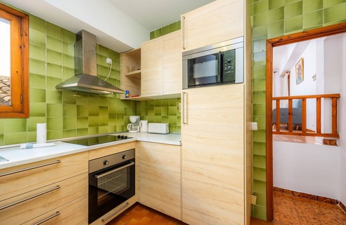 Cala Bona Apartment | Holiday Apartment "Voramar Mhm Cala Bona" with Sea View, Private Terrace & Wi-Fi