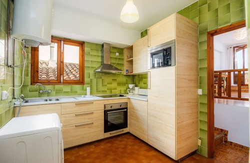 Cala Bona Apartment | Holiday Apartment "Voramar Mhm Cala Bona" with Sea View, Private Terrace & Wi-Fi
