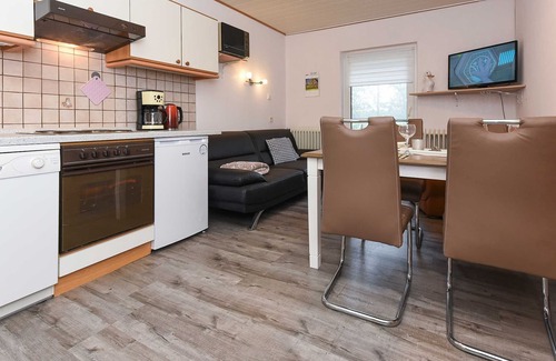Stedesdorf Apartment | Holiday apartment "West" - Ferienhof "Tannen"