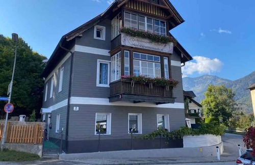 Bad Ischl Apartment | Holiday Apartment With Mountain View and Garden
