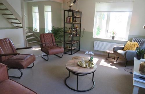 Enkhuizen Apartment | Holiday apartment with free parking Boven Jan Enkhuizen
