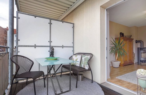 Oststadt/Stadtfeld Apartment | Holiday Apartment 'Wohnung Hildesheim' with Balcony and Wi-Fi