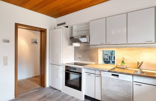 Odsbach Apartment | Holiday Apartment 'Zahner' with Mountain View, Private Terrace and Wi-Fi