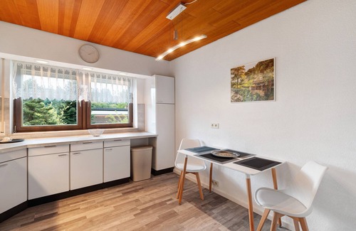Odsbach Apartment | Holiday Apartment 'Zahner' with Mountain View, Private Terrace and Wi-Fi