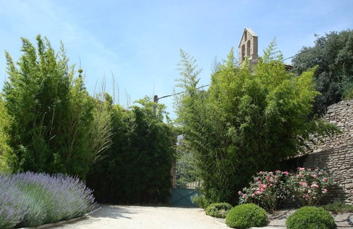 Saumane-de-Vaucluse House | Holiday Cottage with Pool & Fabulous Views