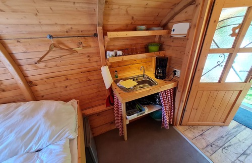 Urnshausen Cabin | Holiday cabin right on the lake