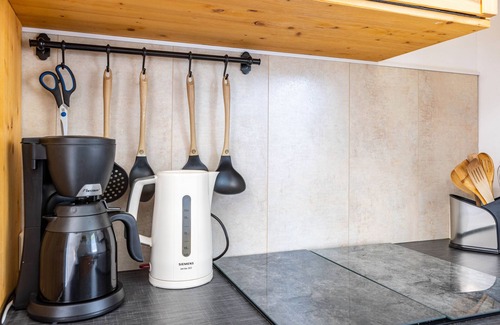 Goldlauter House | Holiday Home 'Anna' with Private Terrace and Wi-Fi