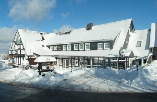 Altastenberg Apartment | Holiday home with balcony, perfect starting point in summer & winter