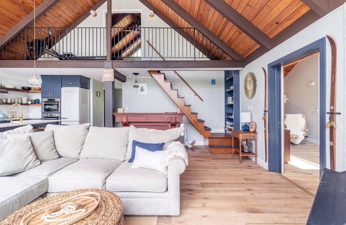 Windham House | HOLIDAY DREAM COME TRUE! Modern Catskills Cabin with Mountain Views
