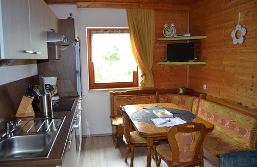 Jerzens Apartment | Holiday flat Haus Tauber in Jerzens