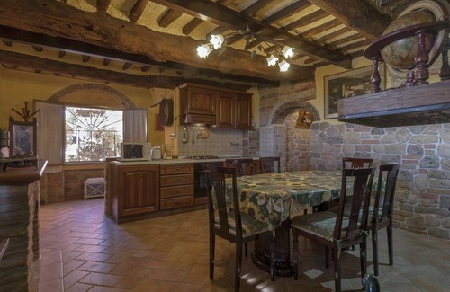 Pieve a Elici Apartment | Holiday flat with Sea view for 4 People