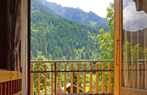La Chapelle-d'Abondance House | Holiday house La Chapelle d'Abondance for 1 - 20 persons with 9 bedrooms - Holiday home