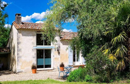 Saint-Martin-de-Gurson House | Holiday Home in Dordogne