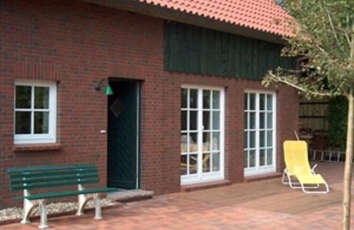 Eckwarden House | Holiday house for 4 guests with 100m² in Butjadingen-Eckwarden (126075)