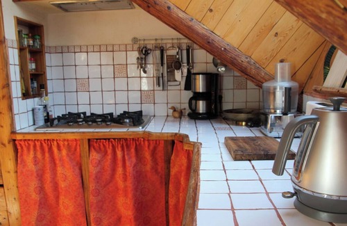 Monetier-les-Bains House | Holiday Home 'Landrosace' with Shared Terrace, Balcony and Wi-Fi