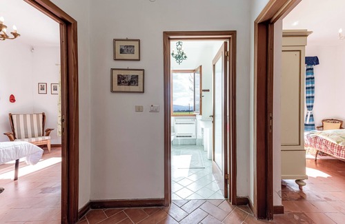 Scarperia e San Piero House | Holiday Home 'Relax in Campagna - Mugello Circuit' with Mountain View and Pool