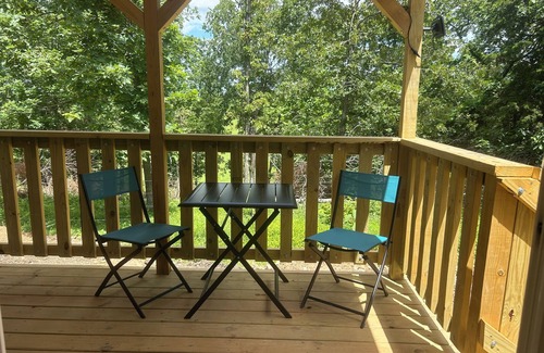 Licking Cottage | Holiday Haven, Personal Grill, Pet Friendly