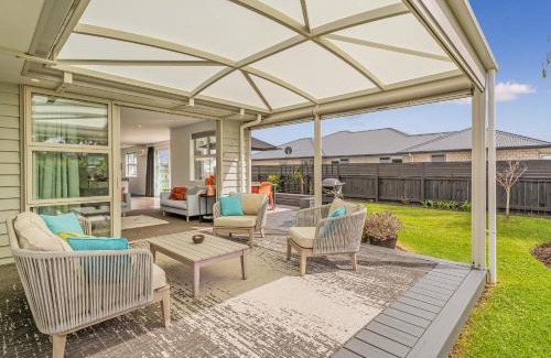 Whitianga House | Holiday Haven - Whitianga Holiday Home